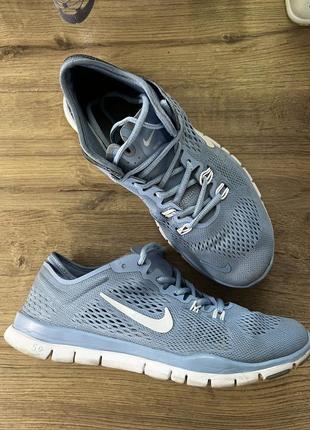 Голубые кроссовки для бега nike free run 5.0