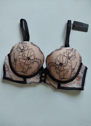 Бюстгальтер