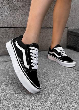 Жіночі кросівки в стилі vans old skool classic black white ванс / демісезонні / весняні, літні, осінні / замша, текстиль / чорні, білі