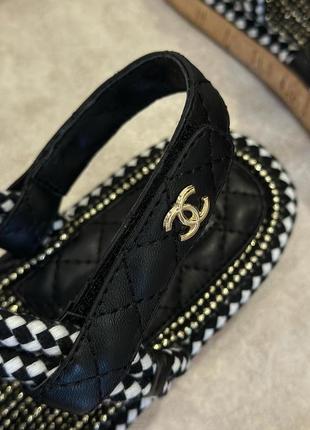 Босоніжки в стилі chanel сандалі в стилі chanel5 фото