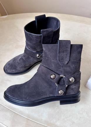 Casadei женские ботинки. 36 р., оригинал. новые!new!