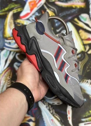 Кроссовки adidas ozweego