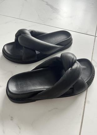 Шлепанцы preppy