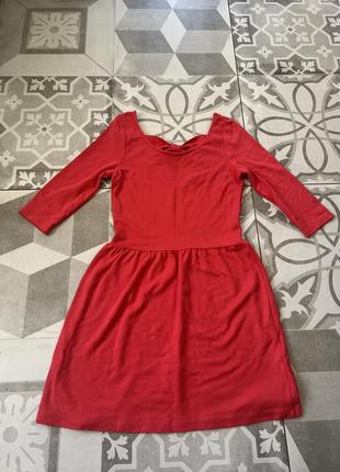 Платье красное xs
