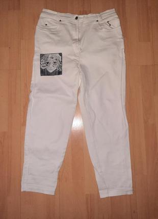 Джинсы белые 44р.