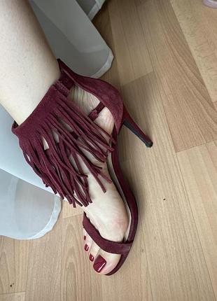 Sale!!! босоніжки з бахромою new look 39-40