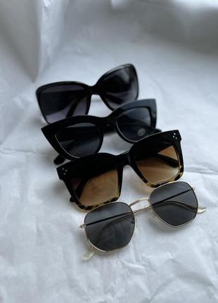 Сонцезахисні окуляри в стилі celine, ray ban, versace