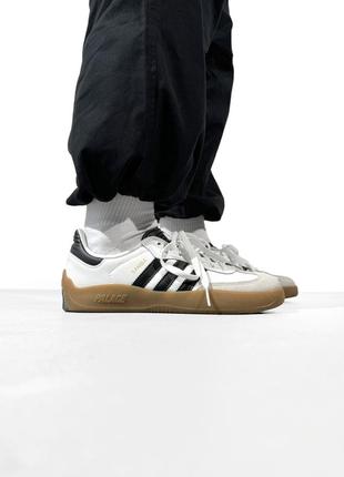 Palace x adidas puig samba black/white 401 фото