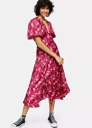 Новое!соковитое сатиновое цветочное платье-миди макси с разрезами/платье меди в цветы