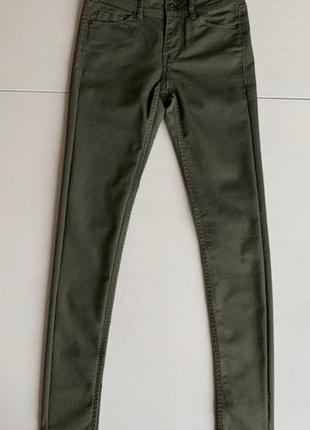 Джинсы скинни цвета хаки divided h&m оригинал размер 34 xs s