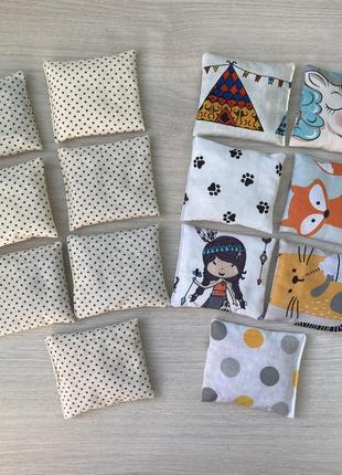 Сенсорные мешочки монтессори (тактильные, мешочки с крупами)