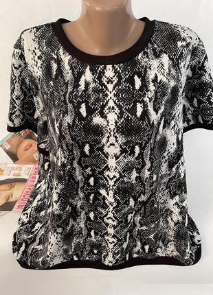 Стильная кофточка  , футболка calvin klein