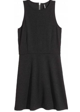 Брендовое черное платье с красивой спинкой h&m этикетка1 фото