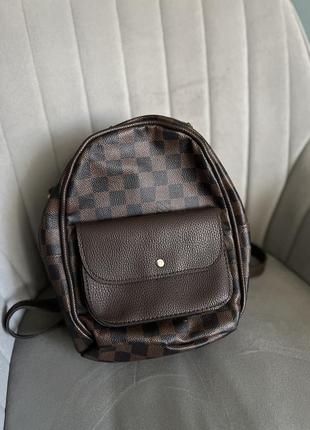 Коричневий маленький рюкзак louis vuitton