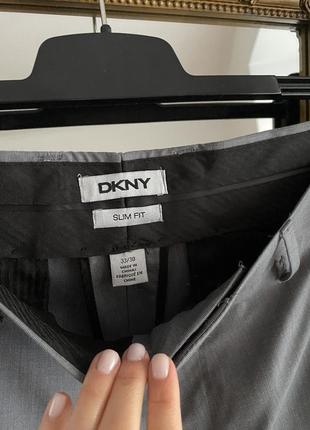 Трендові сірі брюки dkny6 фото