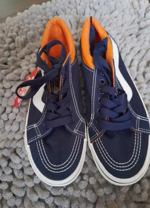 Кеди vans