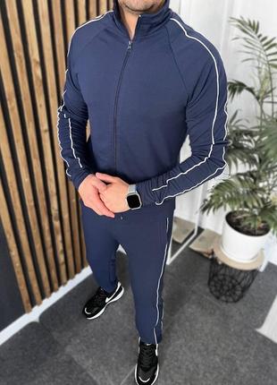 Чоловічий костюм