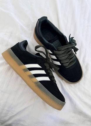 Кроссовки adidas