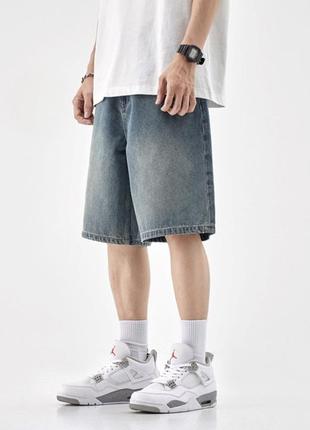 Широкі джинсові шорти в стилі "baggy"3 фото