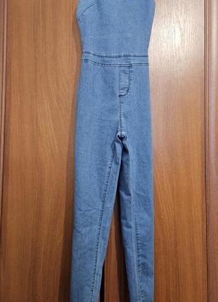 Джинсовий комбез boohoo xs