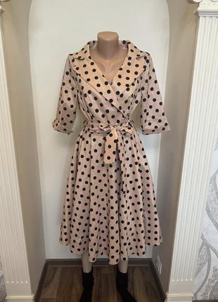 Сукня в горох