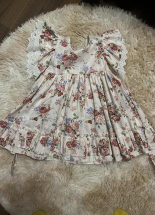 Сукня для дівчинки