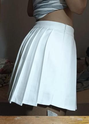 Белая школьная юбка в складку (плиссе) размер xs-s4 фото