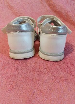 Босоножки 3