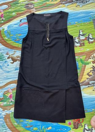 Trussardi маленьке чорне плаття