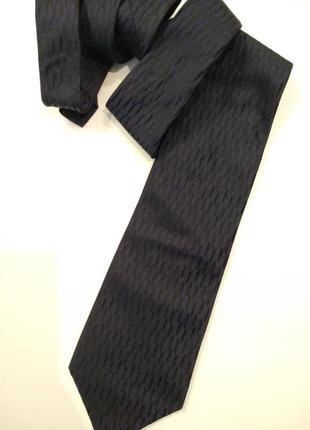 Брендова краватка