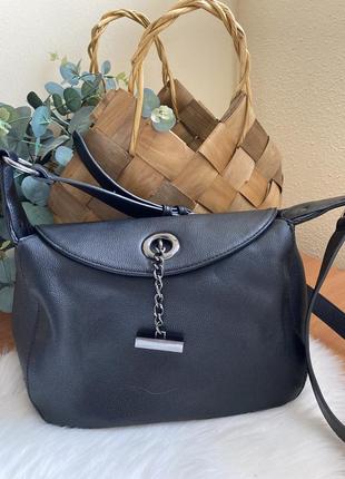 Нова сумочка rjr. john rocha