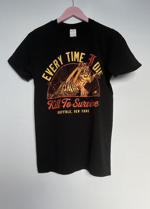 Черная футболка every time i die
