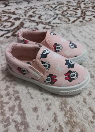 Слипоны, мокасины с минни маус