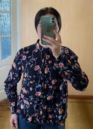 Рубашка, блуза, кофта, цветочный принт, стильная, модная, брендовая, трендовая, классическая, винтажная.