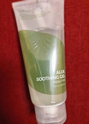 Увлажнение из кореи isntree aloe soothing gel moisture type 150 ml1 фото