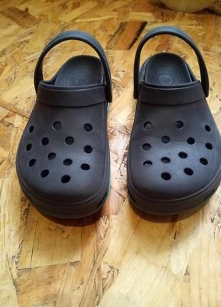 Шльопанці crocs w82 фото