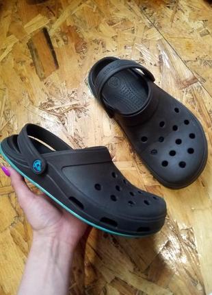 Шльопанці crocs w81 фото