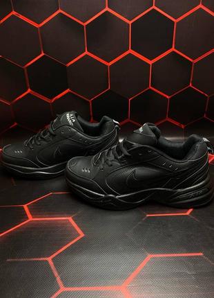 Мужские кроссовки nike monarch black2 фото