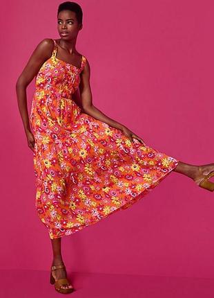 Яркий летний сарафан в цветах xl