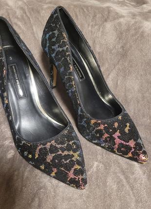 Туфли dorothy perkins на шпильке. размер 38.