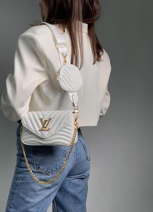 Louis vuitton wave multi pochette white/gold