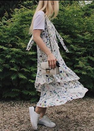 Брендовое красивое платье сарафан h&m принт цветы этикетка3 фото