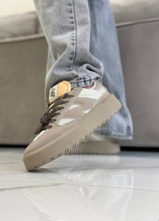 Жіночі кросівки new balance ст302 dark beige6 фото