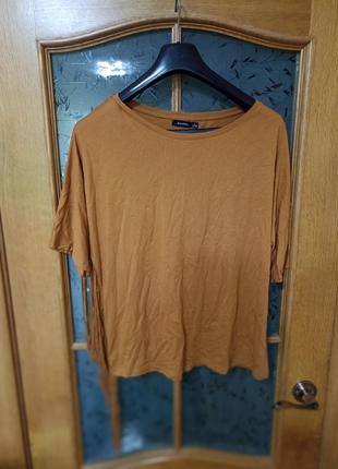 Футболка с бахромой bershka,p. l