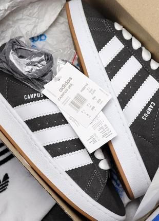 Чоловічі замшеві, сірі з білим, стильні кросівки adidas campus. від 40 до 44 рр. 2599 кк демісезонні8 фото