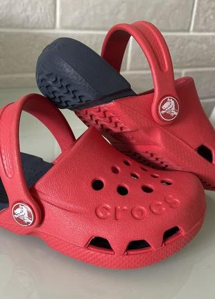 Шльопанці сабо crocs