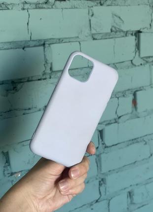 Ліловий чехол на iphone 11 pro