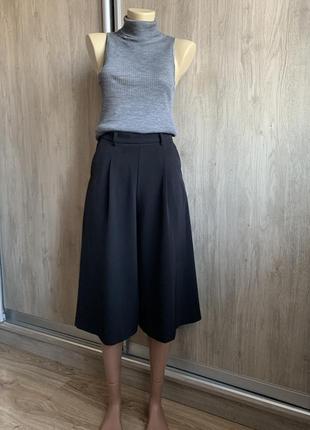 Uniqlo брюки кюлоти