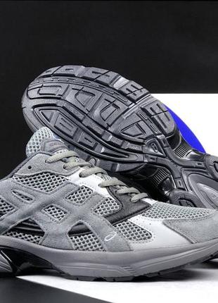 Мужские кроссовки asics