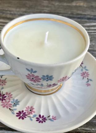 Свеча в винтажной чашке